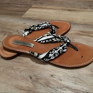 Size 10, Steve Madden slip on sandals.  Silk thongs with black + white print